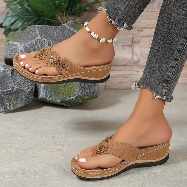 Elaine ™ | Supportive Orthopedic Sandals